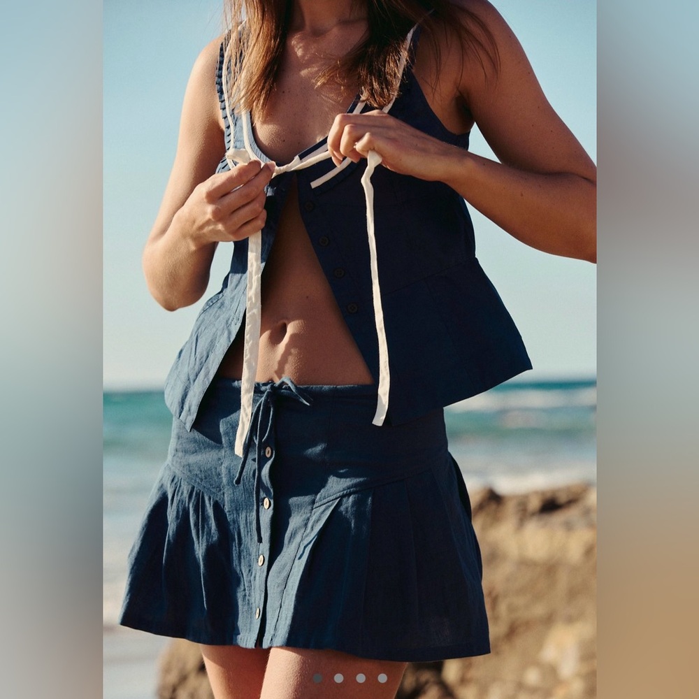 NWT Free People Summer Swooning Mini Skirt in Dark Denim size Medium